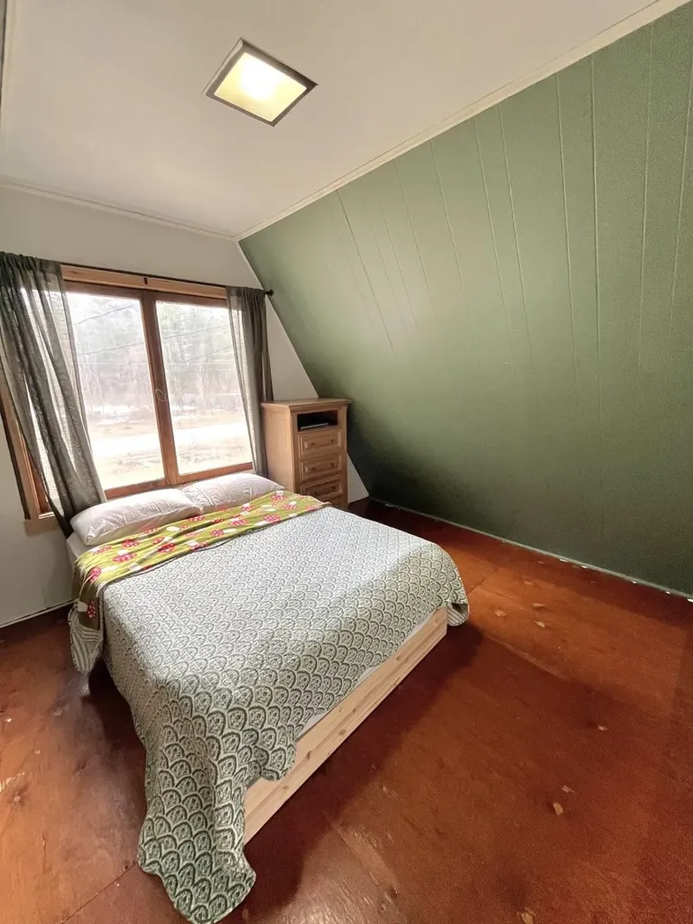 140 Sidetrack Road Conway NH 03860