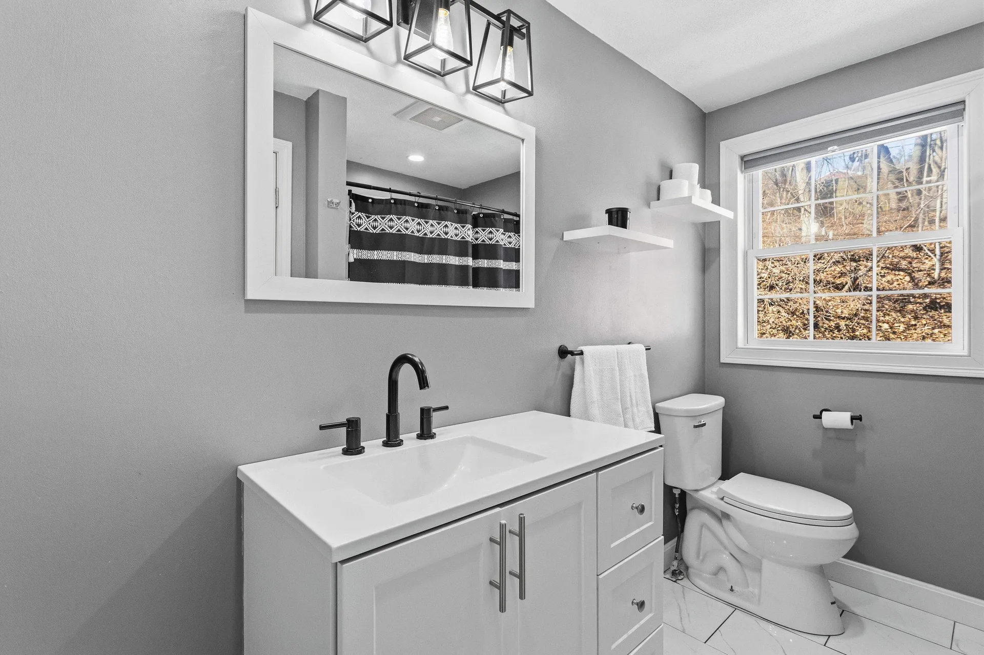 32 Syracuse Road Nashua NH 03064