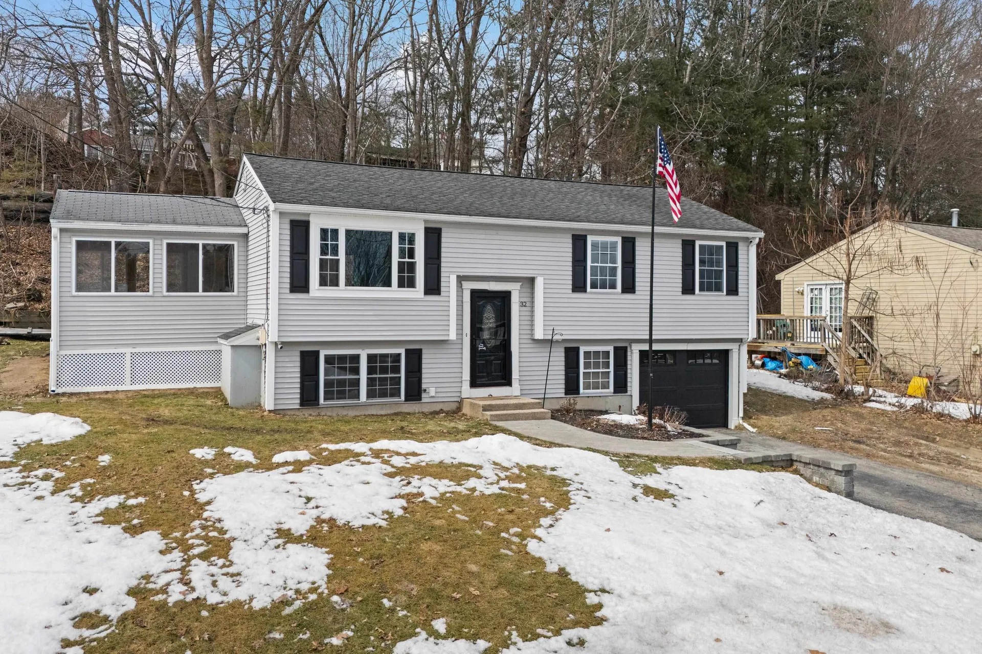 32 Syracuse Road Nashua NH 03064