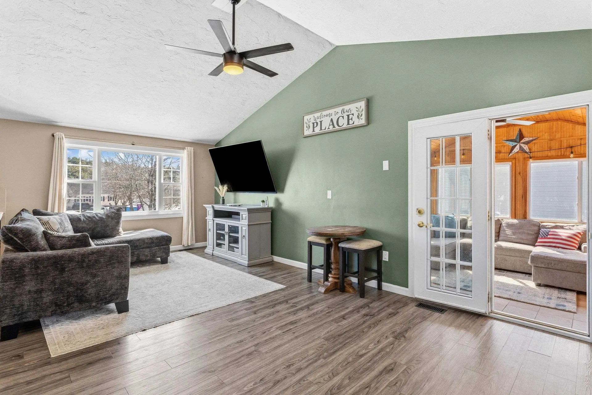 32 Syracuse Road Nashua NH 03064