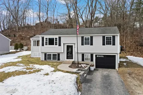32 Syracuse Road Nashua NH 03064
