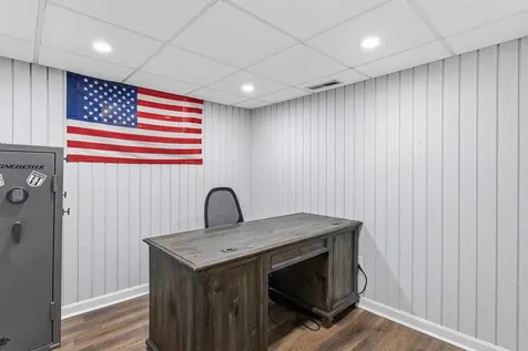 32 Syracuse Road Nashua NH 03064