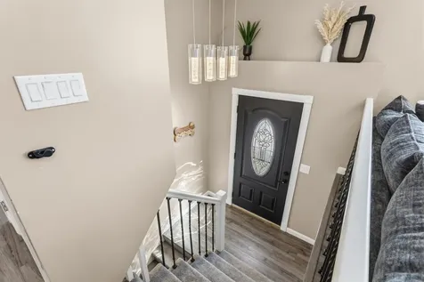 32 Syracuse Road Nashua NH 03064