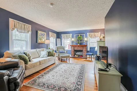 11 Wilson Hill Road Merrimack NH 03054