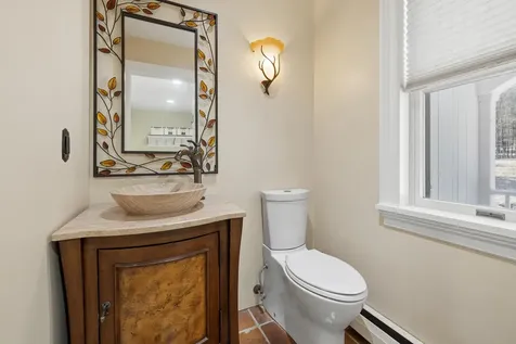 63 Shiloh Lane Norwich VT 05055