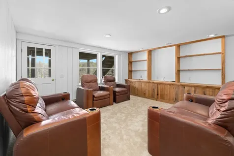 63 Shiloh Lane Norwich VT 05055