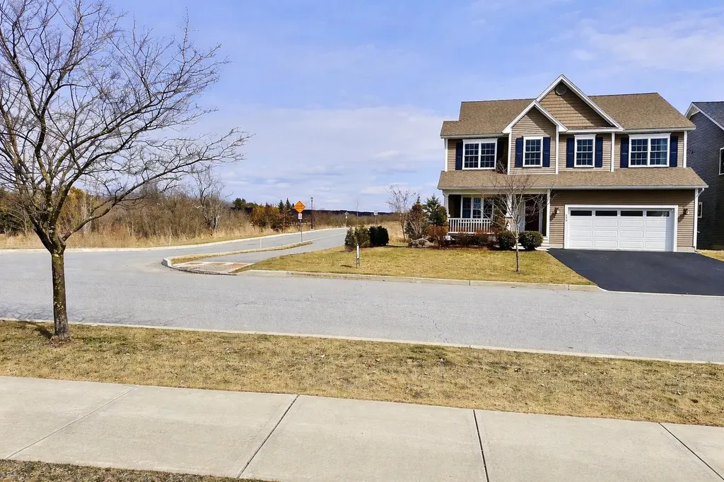 159 Sommerfield Avenue South Burlington VT 05403