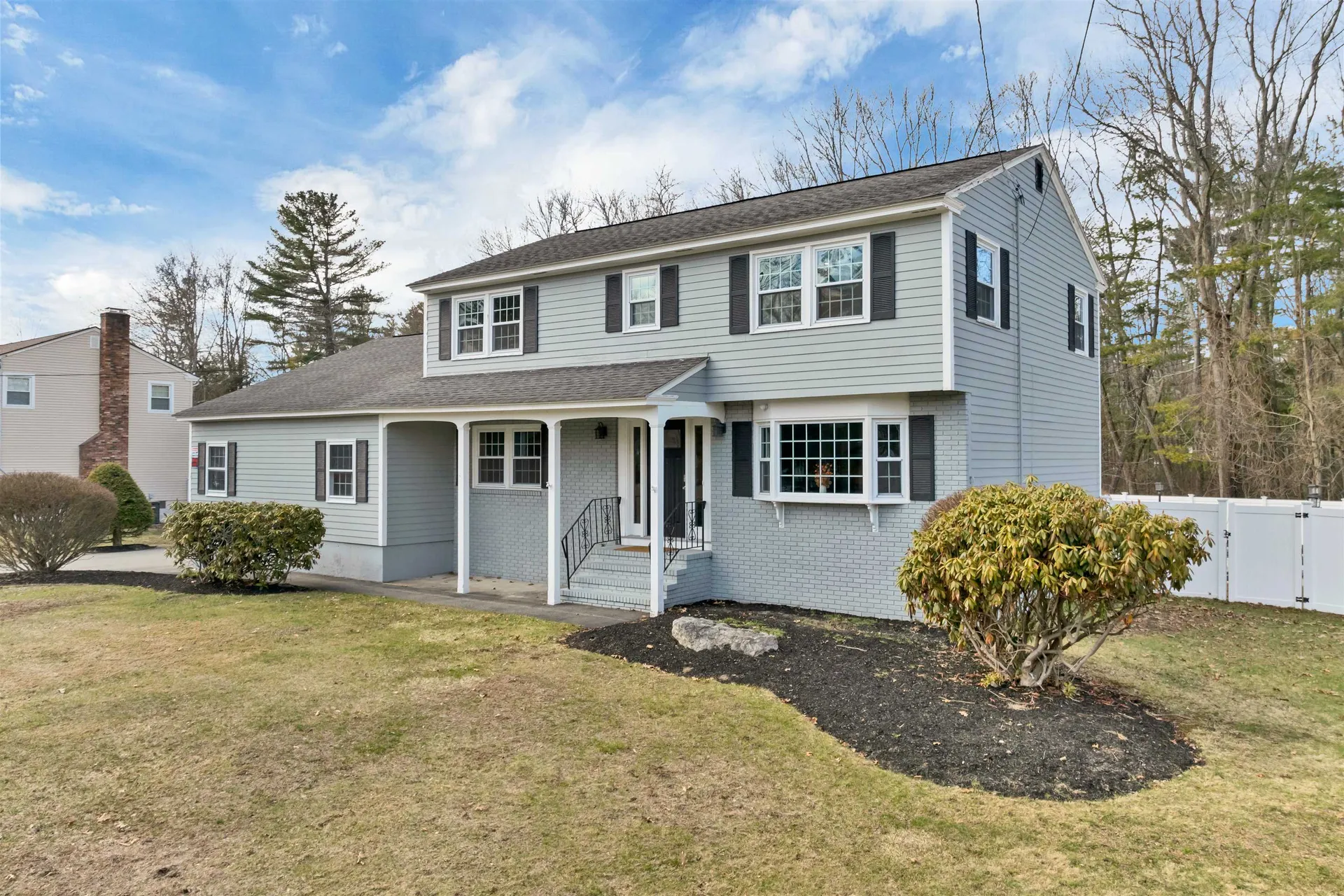 27 Cole Street Salem NH 03079