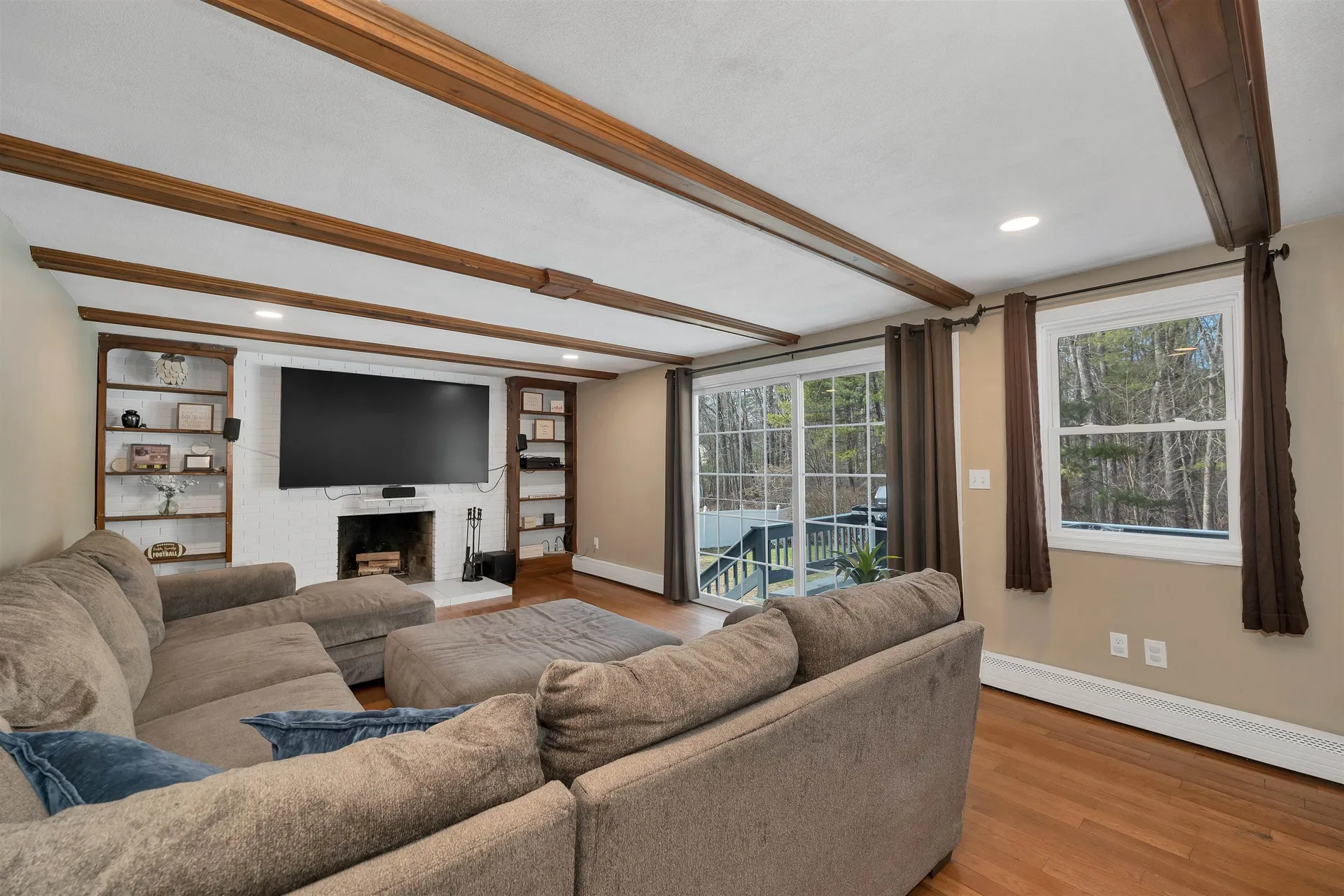27 Cole Street Salem NH 03079