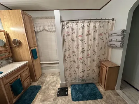 16 Howe Street Williamstown VT 05679
