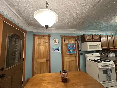 16 Howe Street Williamstown VT 05679