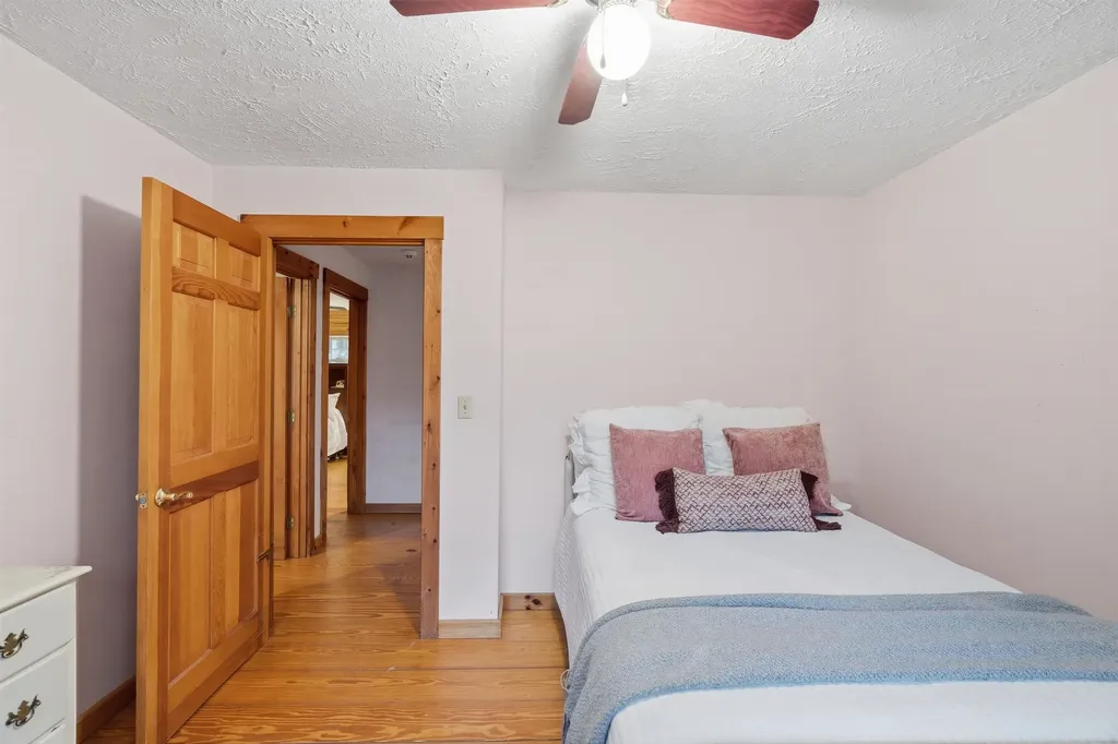 171 Crawley Falls Road Brentwood NH 03833