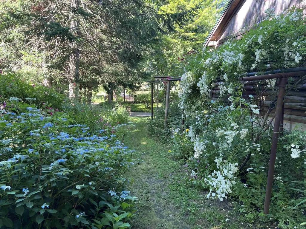 171 Crawley Falls Road Brentwood NH 03833