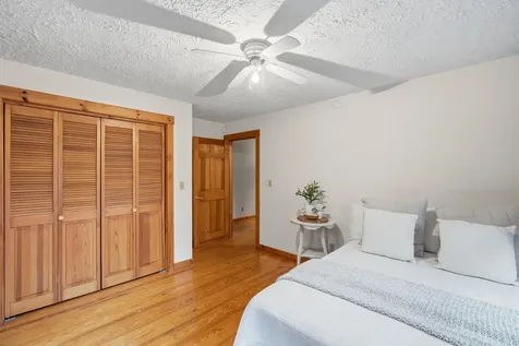 171 Crawley Falls Road Brentwood NH 03833