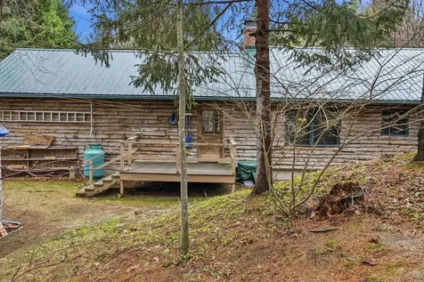 171 Crawley Falls Road Brentwood NH 03833