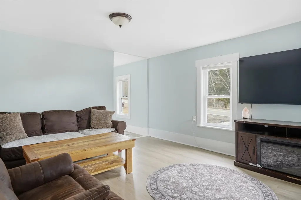 39 South Barnstead Road Barnstead NH 03225