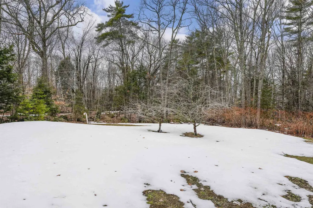 39 South Barnstead Road Barnstead NH 03225