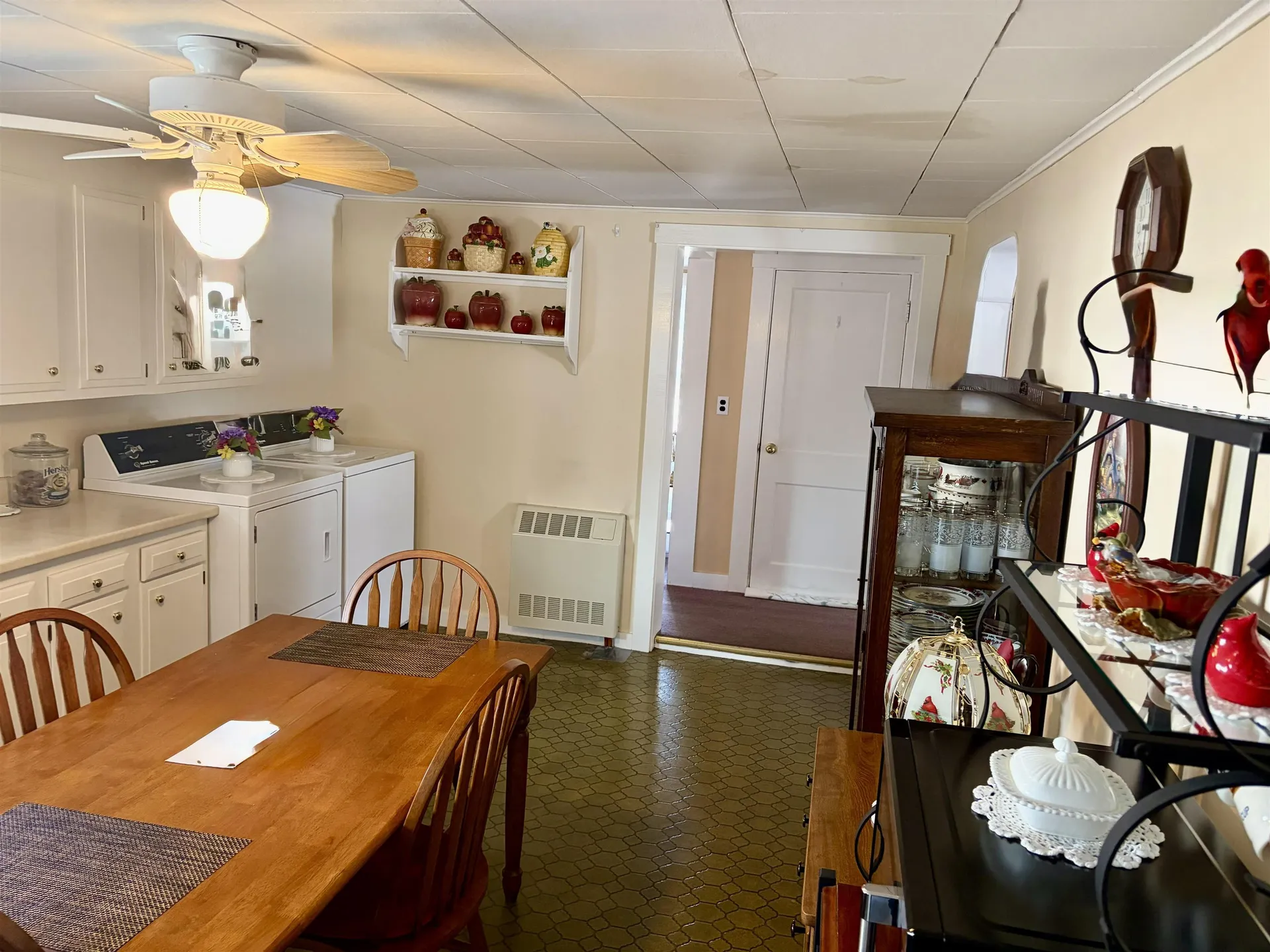 141 Main Street Colebrook NH 03576
