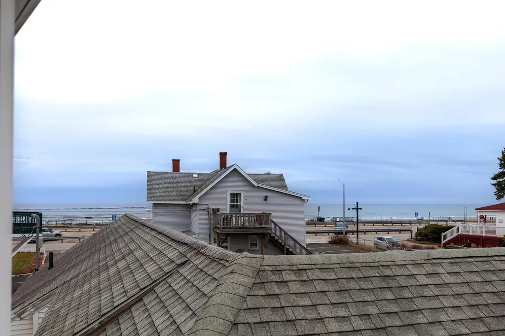 359 Ocean Boulevard Hampton NH 03842