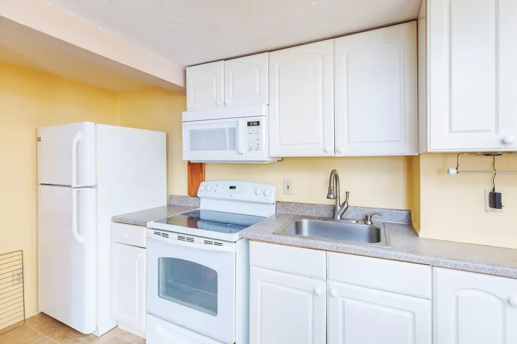 359 Ocean Boulevard Hampton NH 03842