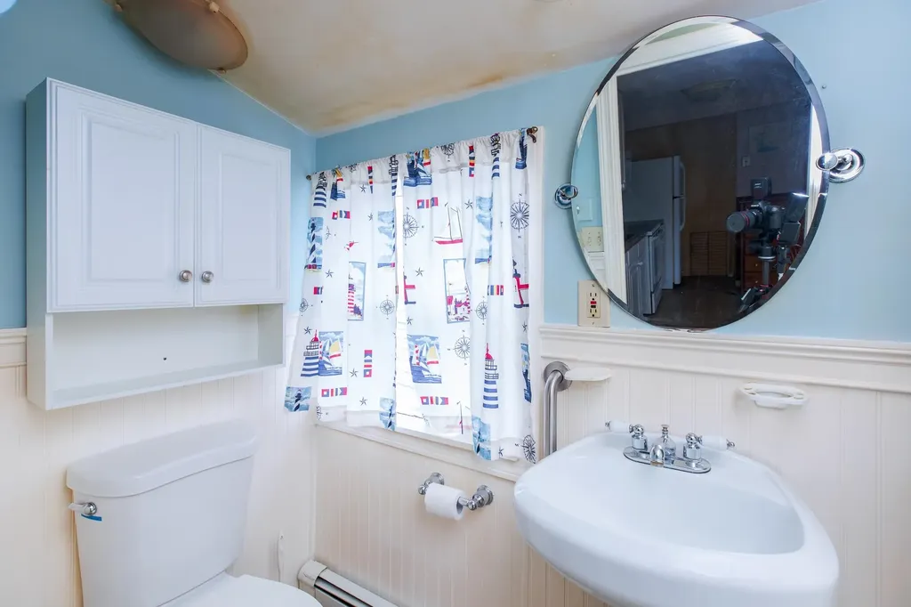 359 Ocean Boulevard Hampton NH 03842