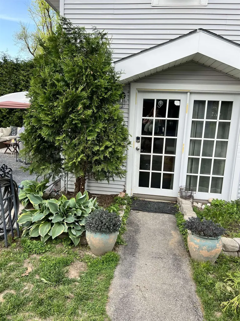217 Ferry Road Ferrisburgh VT 05491
