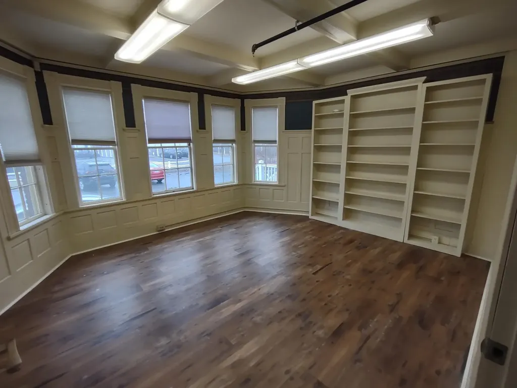 109 Pleasant Street Claremont NH 03743