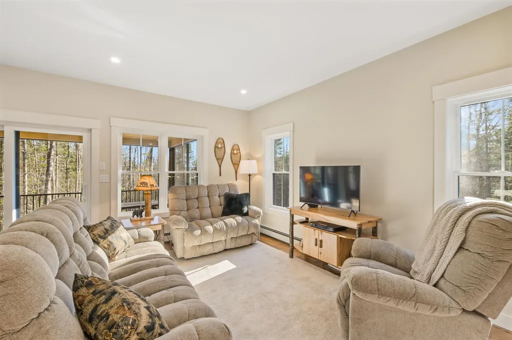 131 Mountain View Road Stark NH 03582
