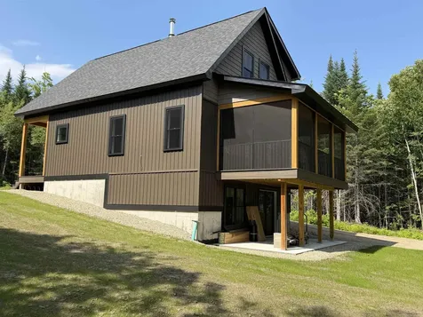 131 Mountain View Road Stark NH 03582