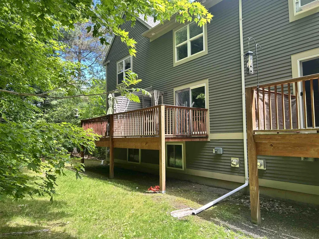 106 East Redrock Drive Burlington VT 05401