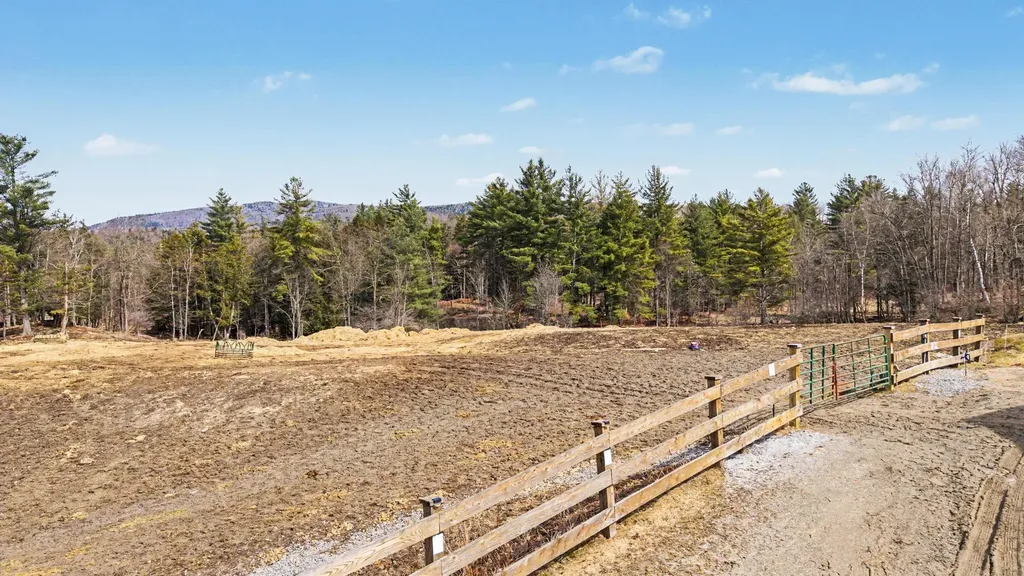 984 Pollander Road Cambridge VT 05464