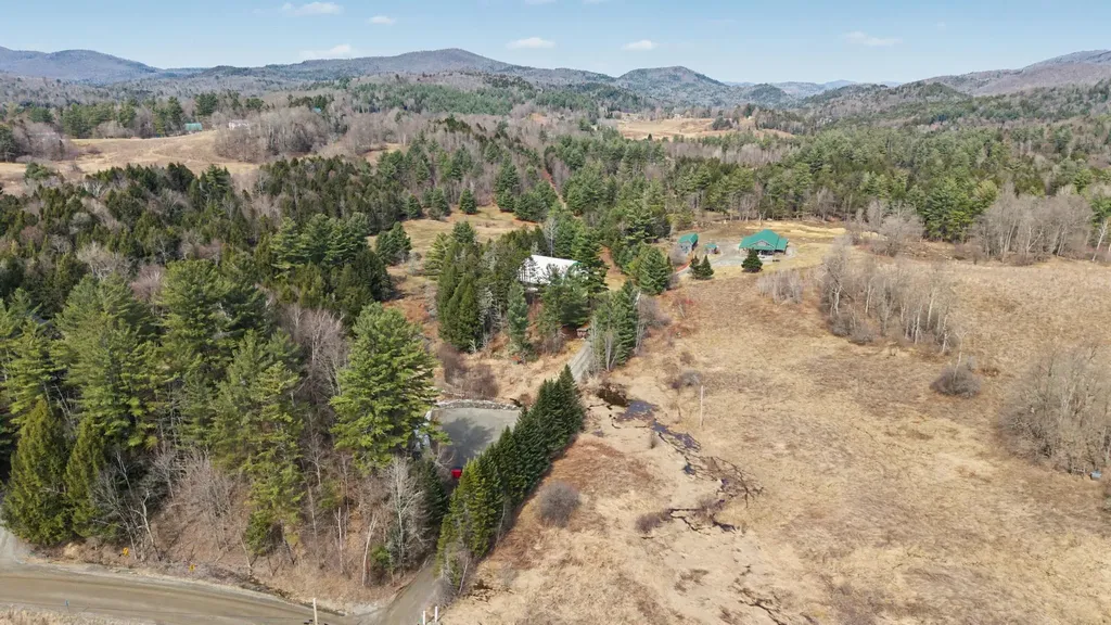 984 Pollander Road Cambridge VT 05464