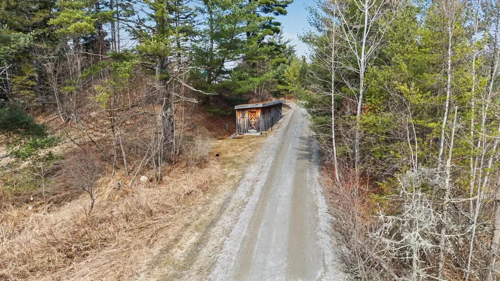 984 Pollander Road Cambridge VT 05464