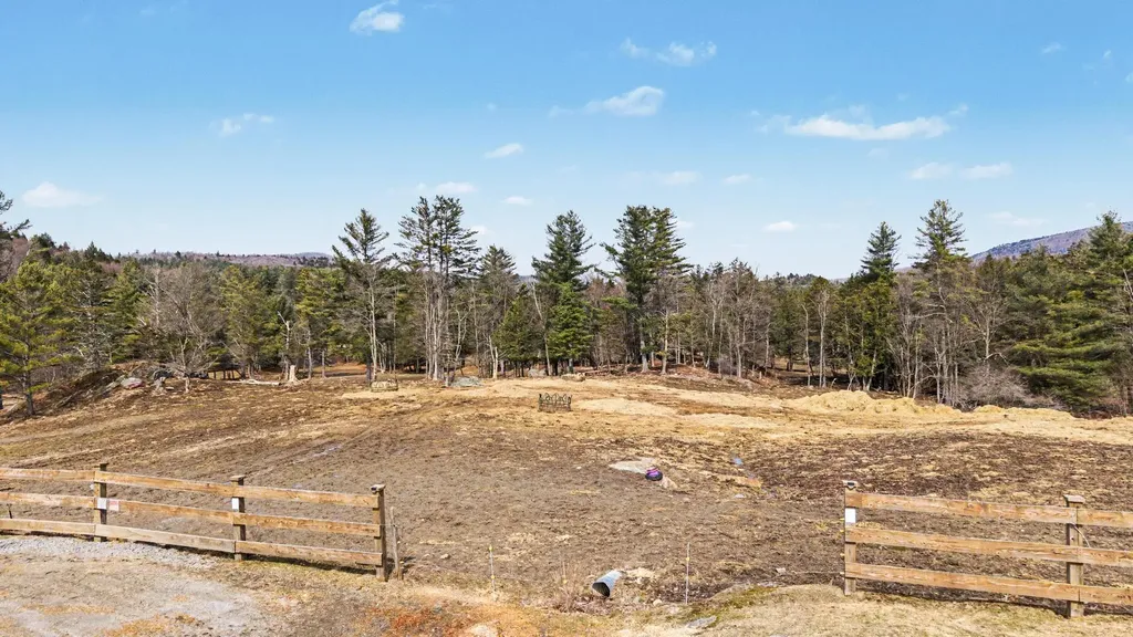 984 Pollander Road Cambridge VT 05464