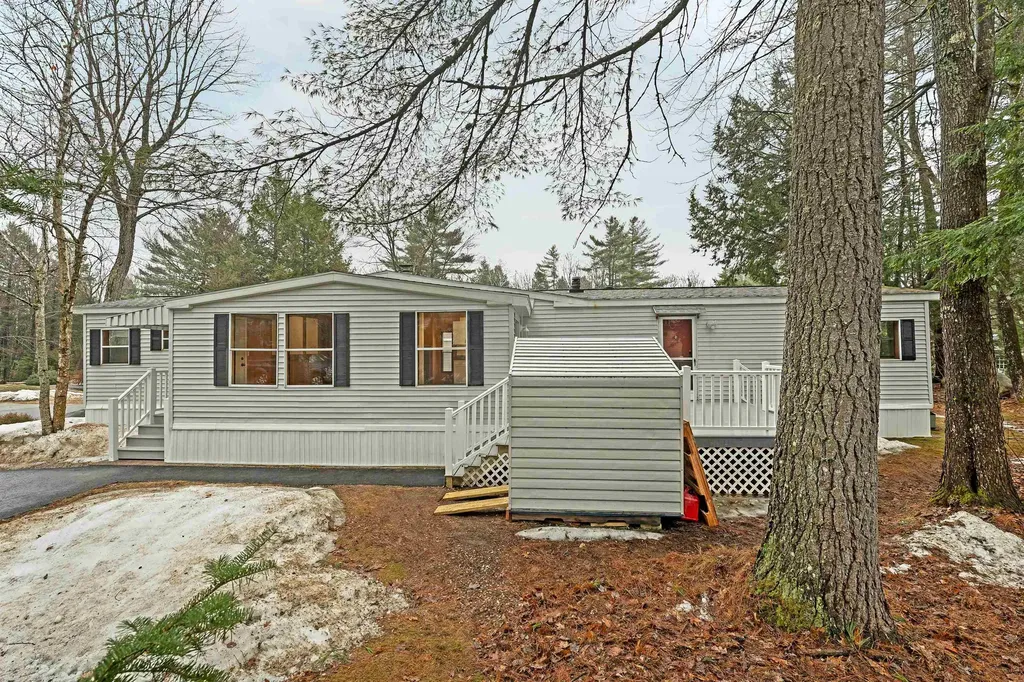 77 Loon Mountain Lane Conway NH 03813