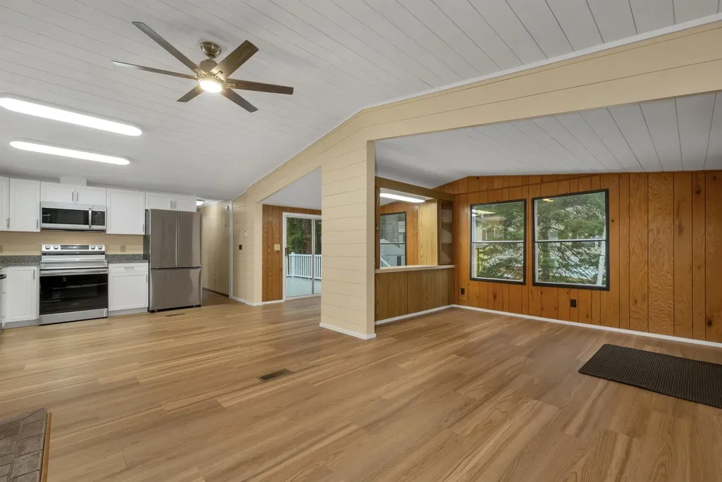 77 Loon Mountain Lane Conway NH 03813
