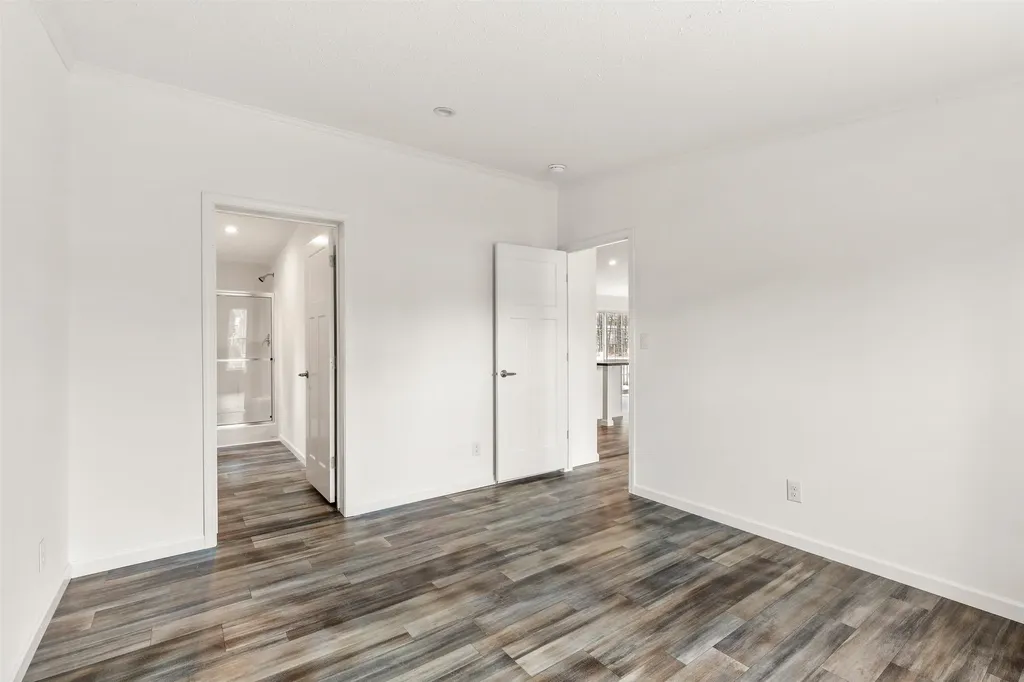 18 Martin Road Deering NH 03244