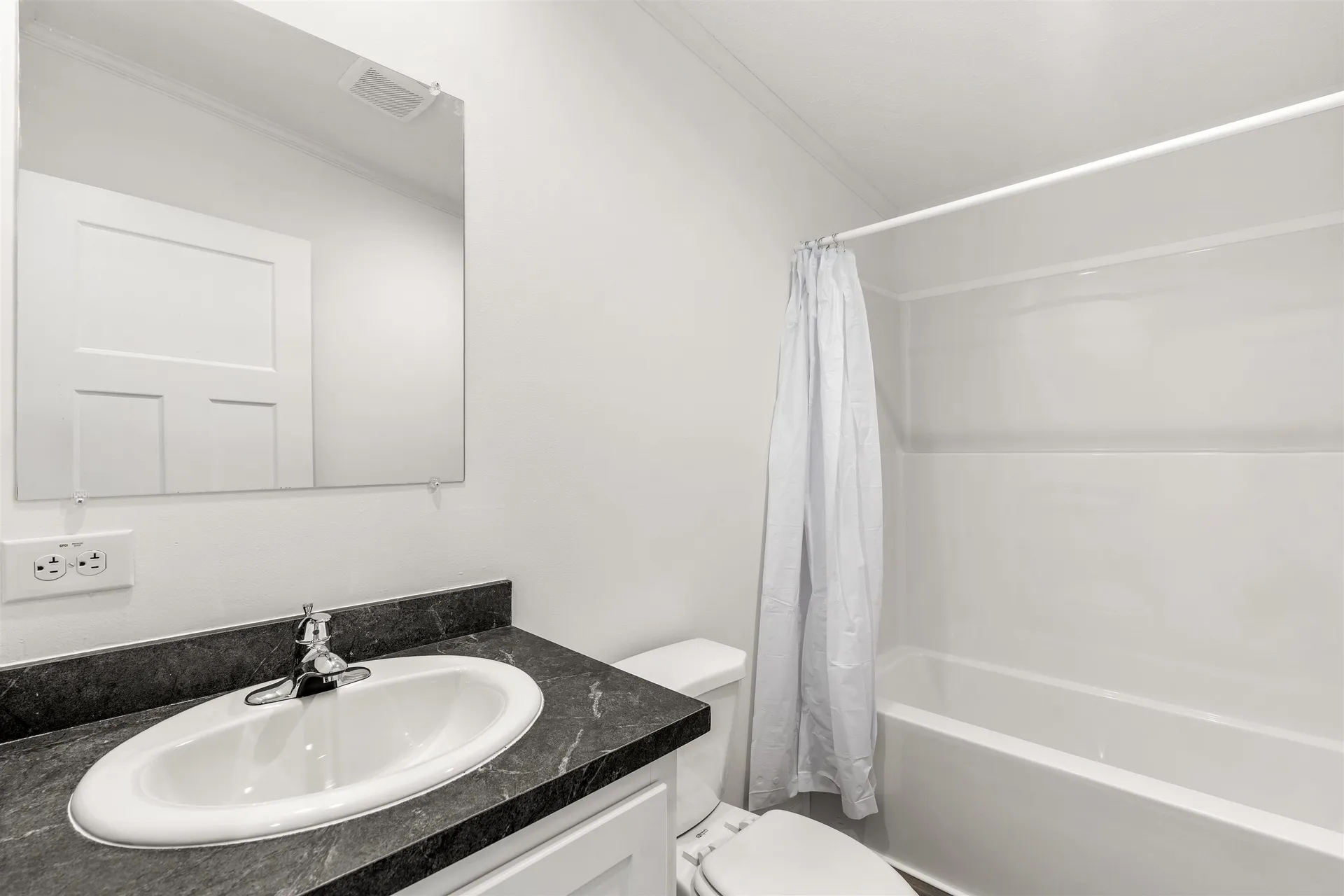18 Martin Road Deering NH 03244