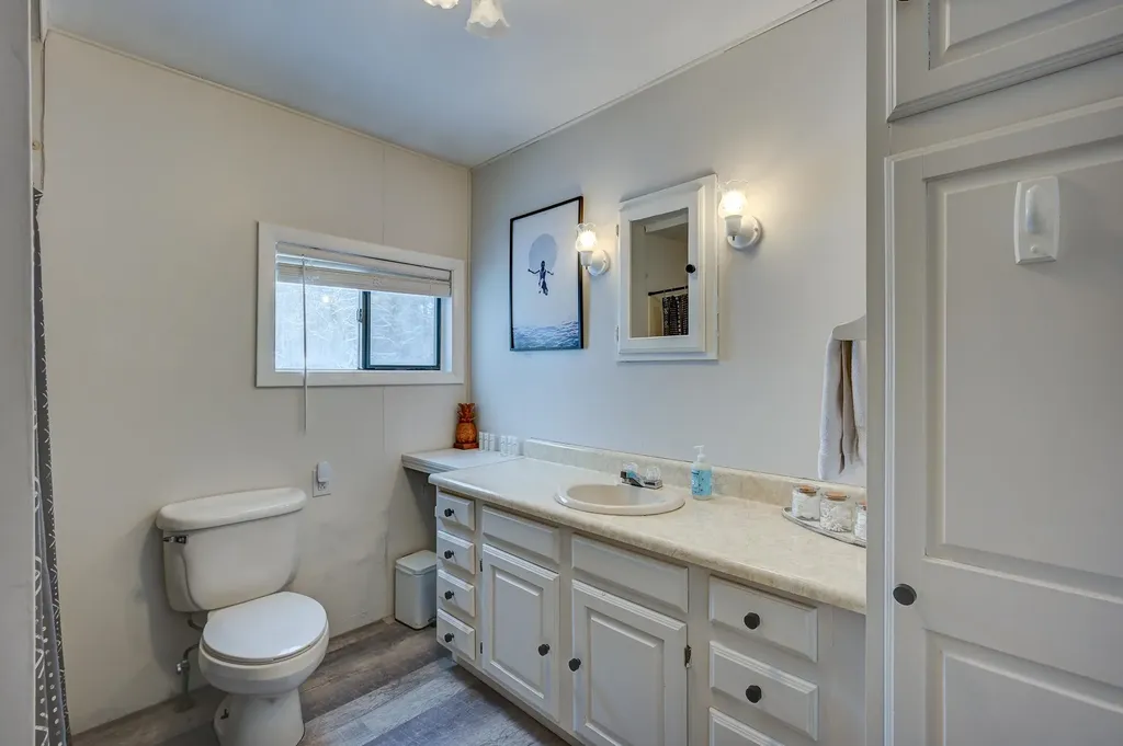 151 A-b Mill Street Conway NH 03813