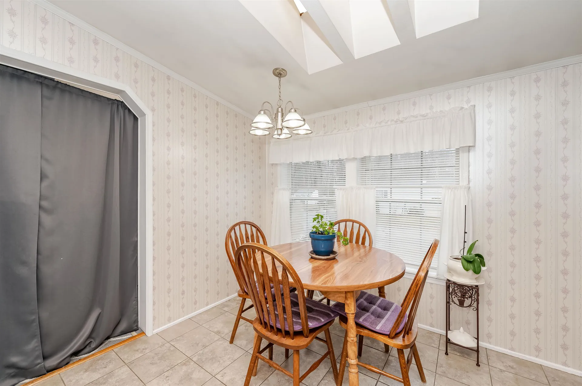 11 Falkland Lane Rochester NH 03867