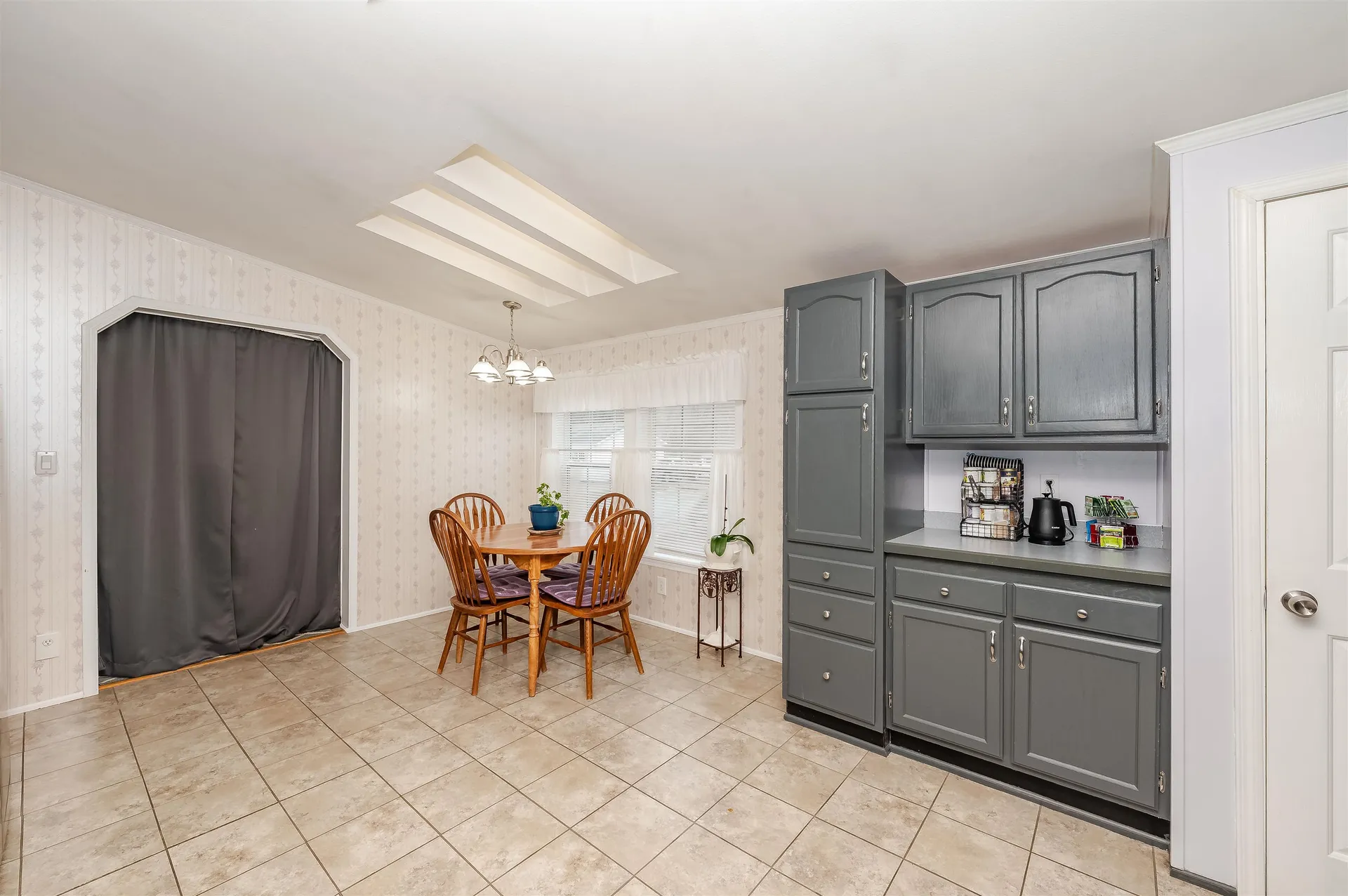 11 Falkland Lane Rochester NH 03867
