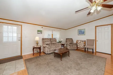 11 Falkland Lane Rochester NH 03867