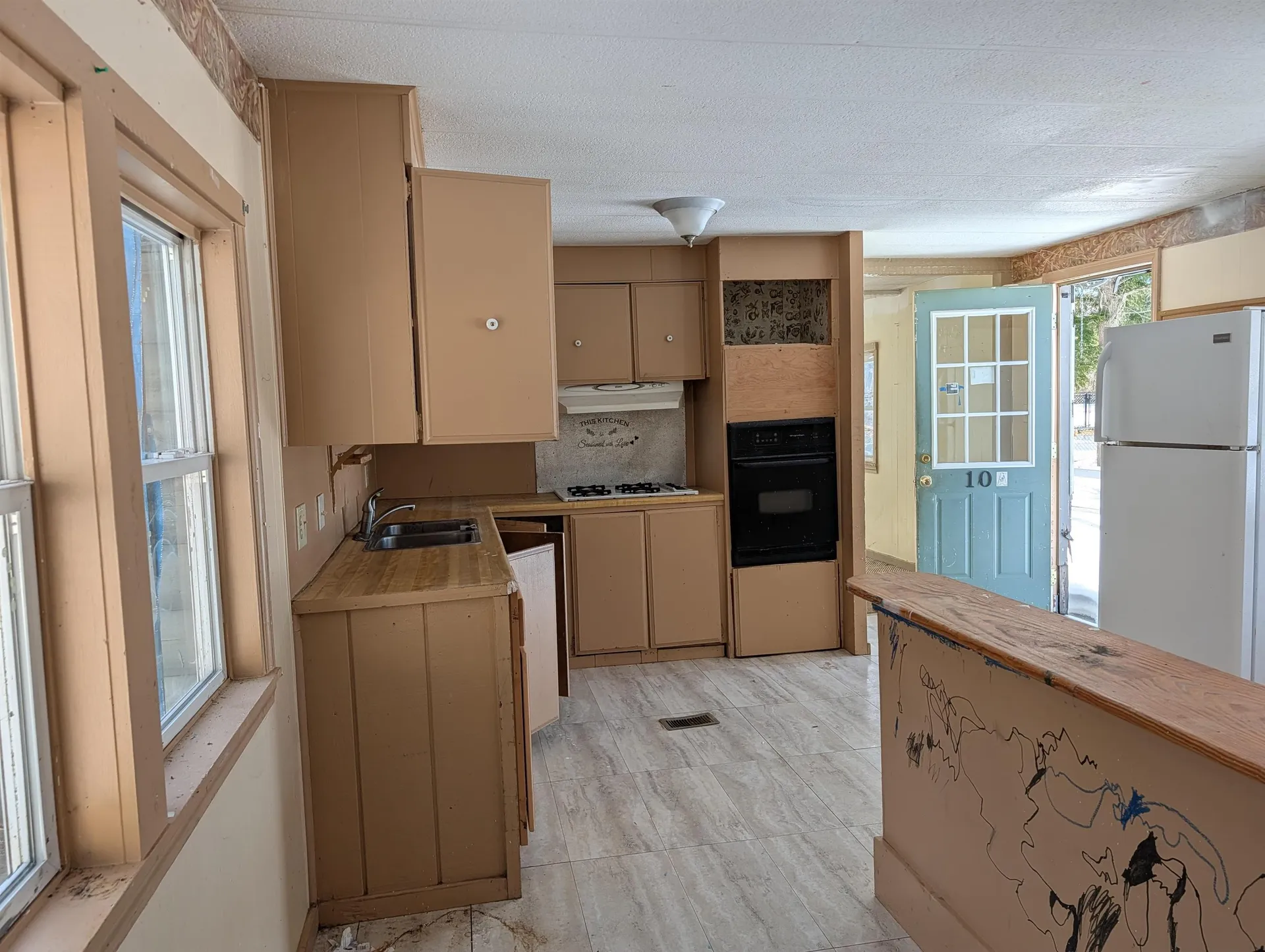 10 Darren Drive Raymond NH 03077