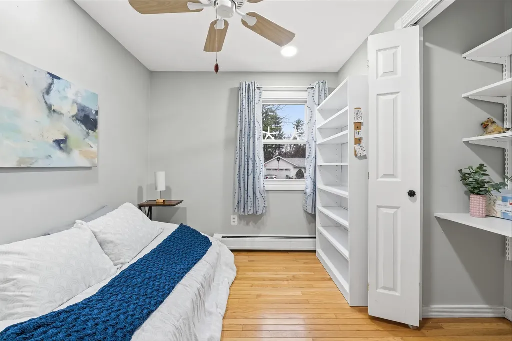 6 Clyde Road York ME 03909