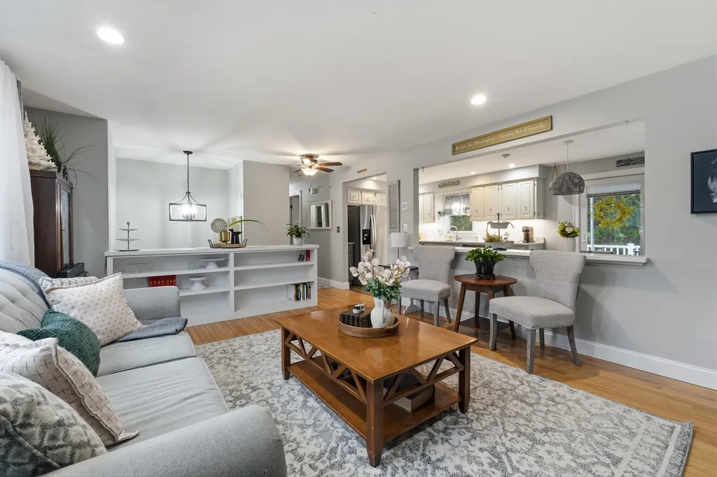 6 Clyde Road York ME 03909