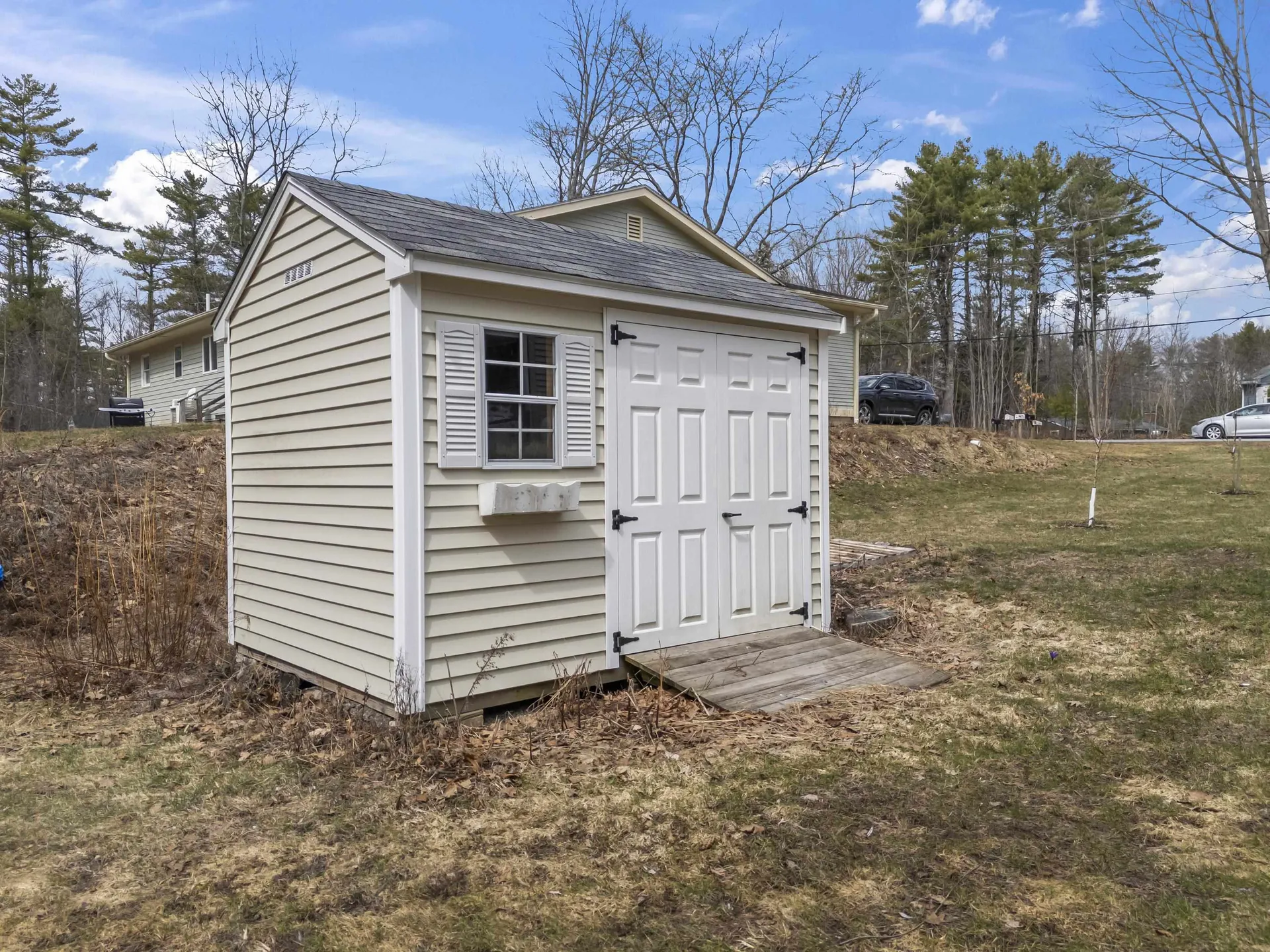 6 Clyde Road York ME 03909