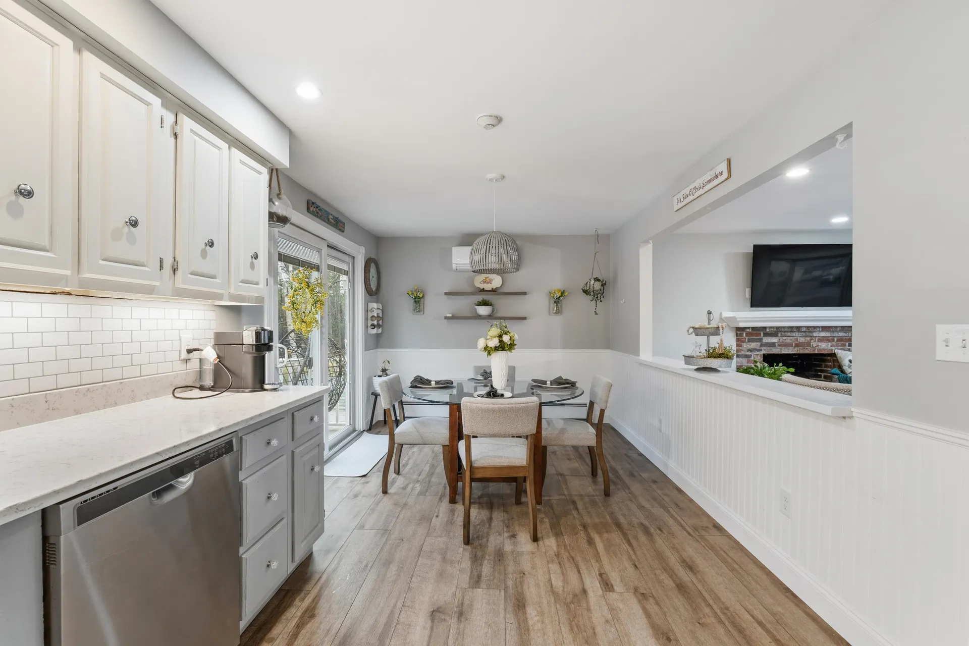 6 Clyde Road York ME 03909