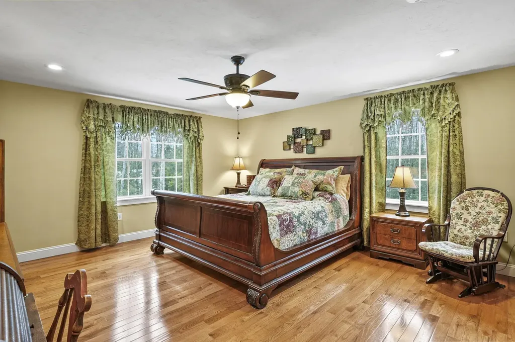 7 Lefevre Drive Kingston NH 03848