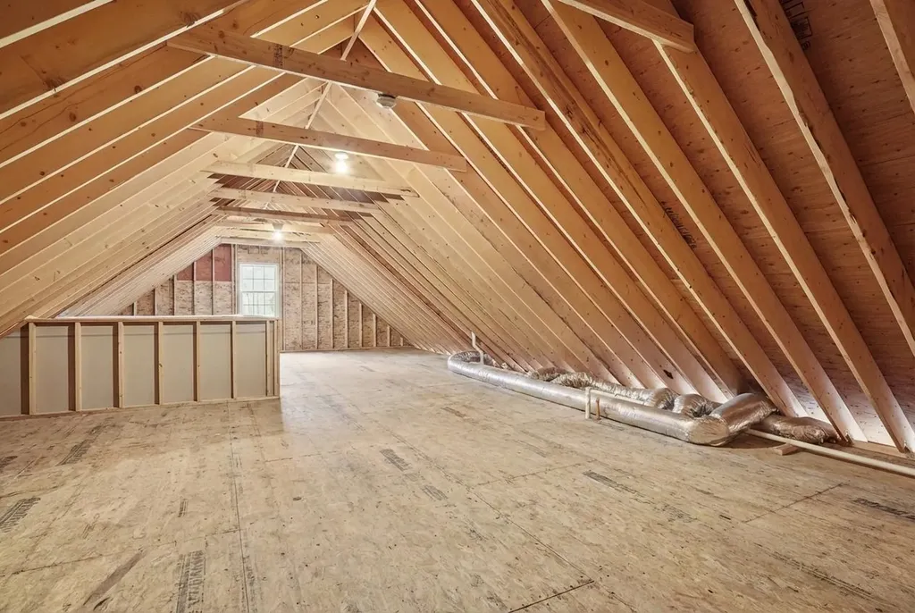 7 Lefevre Drive Kingston NH 03848