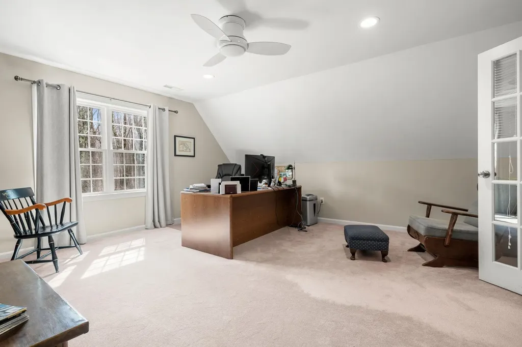 15 Wright Acres Road Bedford NH 03110